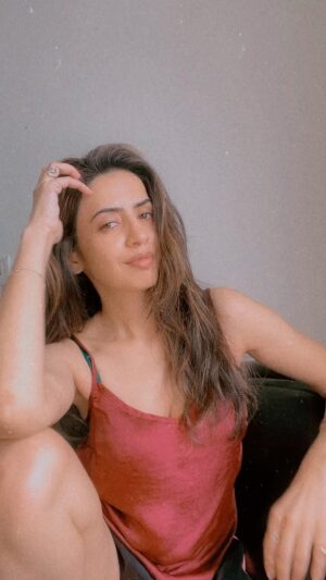 Parinita Seth Instagram - Good skin . Good mood. Good day.  #ayurveda #skincare #beauty #trendingreels #trendingnow #instagood #instagram #insta #instadaily #fyp #love #grateful 🙏🏻