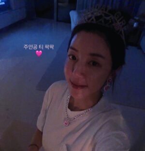 Park Han-byul Instagram - 1117 생일피드🎂

축하해준 모든분들 감사해💋