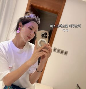 Park Han-byul Instagram - 1117 생일피드🎂

축하해준 모든분들 감사해💋