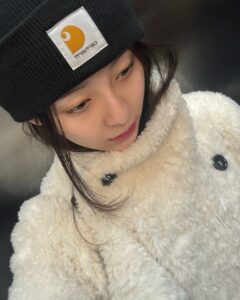 Actress Park Ji-hu HD Photos and Wallpapers February 2025