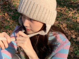 Park Se-wan Instagram - 늦가을 만끽하기 🐰🤎
