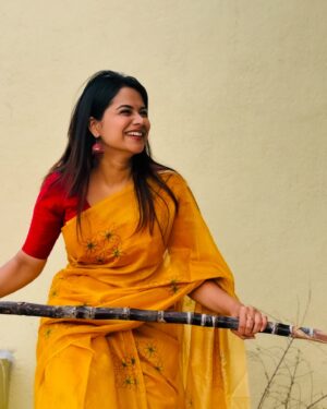 Parveen Instagram - இனிய பொங்கல் நல்வாழ்த்துக்கள்🌾

📸 @_althaf_ar 

.
.

#pongal #happypongal2025 #celebration #picoftheday #trending #explore #like #saree #instagram #instagood #parveenofficial