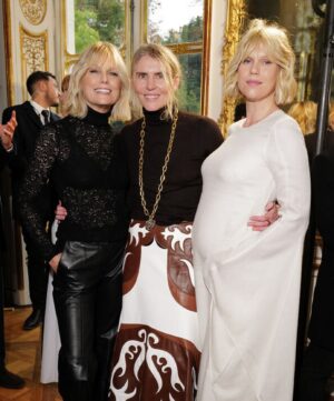Patti Hansen Instagram - Special weekend with my daughter @officialalexandrarichards for @gabrielahearst first show in Paris! Thank you for making me feel so glamorous. 

Hair: @owengould 
M/U: @tobimakeup 
Styling: @alikornhauser
Special thanks to my assistant and friend @kyletorrence