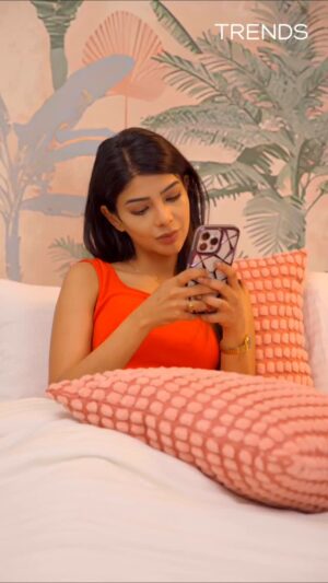 Pavithra Lakshmi Instagram - Style upgrade? Yes, please! 🙌 The #TRENDS Shopping Festival hooked me up with the most stunning outfits – and for ₹3499, I got ₹3499 worth apparel FREE. Can’t wait to flaunt these looks! 🌟