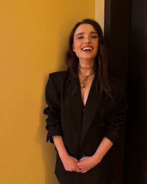 Philippa Northeast Instagram - TERRITORY
Worldwide on Netflix 24.10.24

#Territory @netflixanz @netflix 

Styled by @_toriknowles 
Hair and Makeup by @filomena_makeup