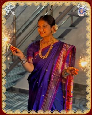 Pooja Birari Instagram - अभिनेत्रींचे दिवाळी स्पेशल लूक😍👉
तुमचा आवडता लूक कोणता?

#rajshrimarathi #diwalispecial #happydiwali