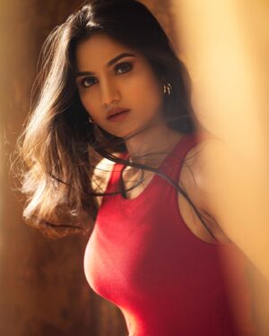Pooja Birari Instagram - Photography @vijaypowarphotography
Inframe @biraripooja 
Makeup @fabulla_by_lakshmi 
Location @studiopanache_

#vijaypowarphotography #folio #boldandbeautiful #classy #fashion #editorialphotography #models #lookbook #potrait #gucci #armani #jimmychoo #vouge #bazar #harpersbazaar #runway #victoriasecrets #sexyeyes #instagram #skinretouching #potrait #godoxad600 #godoxsoftbox @canon5dmark3
@godox.photo @canonindia_official @photoshop