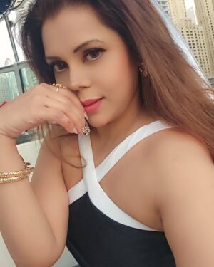 Pooja Poddar Instagram - #instagram #lovelife #enjoylife💯❤️ #memes #follow #poojapoddarofficial