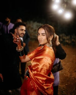 Prajakta Koli Instagram - ✨
…
Makeup and hair by @mansimao 
Styled by @aakrutisejpal 
Jewels by @razwada.jewels 
@planwith.tdt 
@the_wedding_files