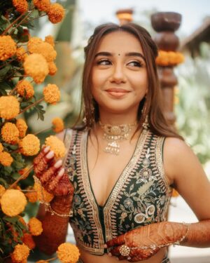 Prajakta Koli Instagram - 🌻
…
@vrishankkhanal and I are wearing custom @anitadongre ♥️
Jewels - @anitadongre 
Makeup by @shrushti_birje_23 
Hair by @sujata_hair 
Styled by @aakrutisejpal 
📷 by @the_wedding_files
@planwith.tdt