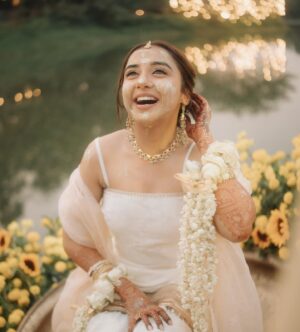 Prajakta Koli Instagram - 🤍
…
Styled by @aakrutisejpal 
Makeup and hair by @mansimao 
Jewels by @amamajewels 
Outfit by @roze.india 
📍 @oleanderfarms 
@planwith.tdt 
@knotieproduction 
@the_wedding_files