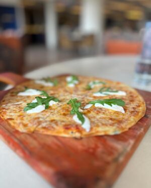 Pratibha Bhadauria Instagram - Brunch date is always a good idea 🍕🍽️

@one8.commune
@slctagency
@rivansh_kmr
@vartiktiharavt
@navjotsingh123

#weekend #PratibhaBhadauria #One8commune #weekendvibes #foodies #dimsum #foodloversdelhi #delhifood #mustvisit #communespecials