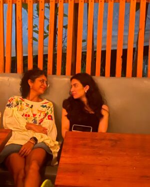Pratibha Ranta Instagram - Yesterday turned out to be one of the most special day of life, our film #LaapataaLadies was selected as India’s official entry to the Oscars, Thank You Kiran Ma’am for all your support and for taking me beneath your wings! A big shout out to our whole team . 
Can’t stop celebrating ♥️♥️♥️