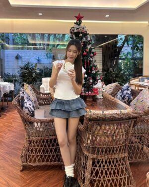 Preeyaphat Lawsuwansiri Instagram - 🎄☃️