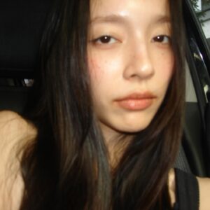Priya Sangkhachinda Instagram - หัดออกสาว of 2024 Award น้อยแต่เหนื่อย ร่างที่เพื่อนให้ งานมอบบีบมือตัวเองทุกครั้ง แต่ชอบมาก เข้าคาแรคเตอรทั้งวัน 😜