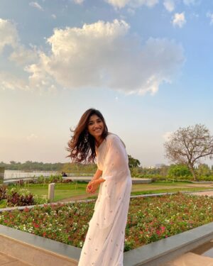 Priya Vadlamani Instagram - 📸 @the_pixel_farmer 🤍