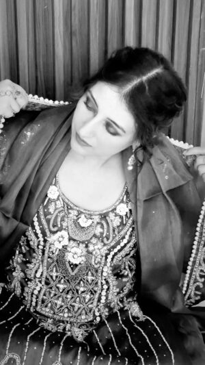 Priyanka Kandwal Instagram - My version of Ek baar dekh lijiye ❤️ #ekbaardekhlijiye