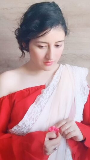 Priyanka Kandwal Instagram - Maan jao naaaaa 😬