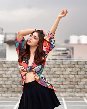 Priyanka Khera Instagram - You’re still staring….. So are you😜 

#Priyankakhera