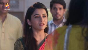Priyanka Tendolkar Instagram - सायली प्रियाला देणार सणसणीत उत्तर... 
‘ठरलं तर मग’
गुरुवार 7 नोव्हेंबर रा. 8:30 वा. Star प्रवाह वर.
#TharlaTarMag #StarPravah