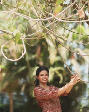 Priyanka Tendolkar Instagram - 🌸