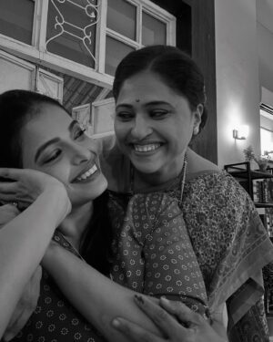 Priyanka Tendolkar Instagram - That constant bond from day one… 
Najar na lage🧿