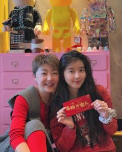 Actress Quan Yi Fong HD Photos and Wallpapers March 2025