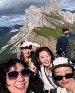 Ra Mi-ran Instagram - #텐트밖은유럽로맨틱이탈리아 
얘들아 미안 이번생에 사진 잘찍기는 글렀나봐.
그래도 너희들은 이쁘니까 걱정마. ㅎㅎ