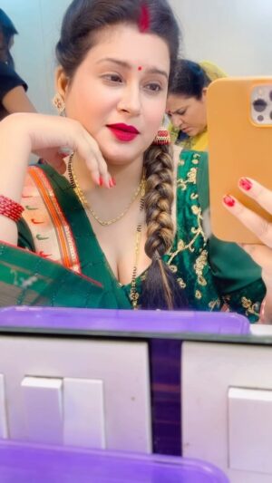 Rachana Singh Instagram - On set💚💚🎬✨⭐️