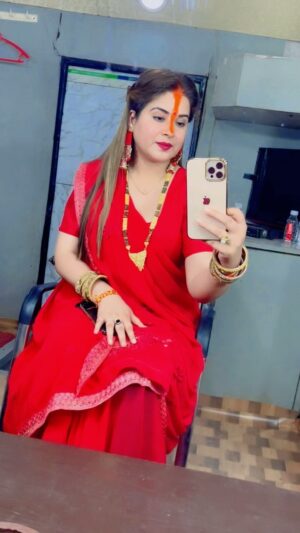 Rachana Singh Instagram - Happy Chath Pooja to all 🙏🏻🙏🏻🩵🩵✨✨🕉️🕉️🌞🌞