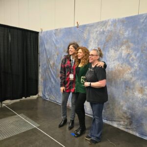 Rachelle Lefevre Instagram - First day at @fanexpoportland was a huge success for our exclusive client @rachellelefevre 

Looking forward to tomorrow

#thephiladelphiaconnection