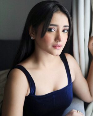 Rachi Sharma Instagram - Lover💍