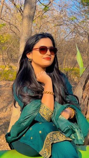 Rajeshwari Kharat Instagram - ❤️🥰😘😘🥰🙈

#reels #reelsinstagram #trendingreels #instagood #foryou #expression #love #rajeshwarikharat #cute #reelitfeelit