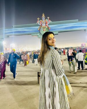 Raksha Gupta Instagram - #mahakumbh #kumbh2025 #ganga #yamuna #saraswati #harhargange #harharmahadev #jaiho #prayagraj #rakshagupta