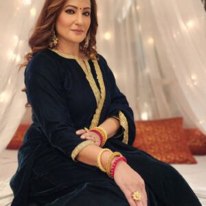 Rakshanda Khan Instagram - Dreamy............
#drkarunatomar #dangaltv #actorlife #workmode #dreamy