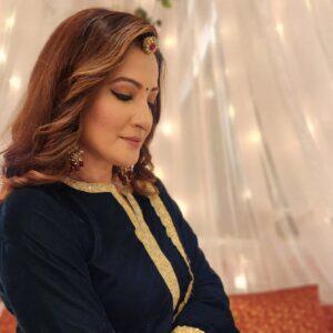 Rakshanda Khan Instagram - Dreamy............
#drkarunatomar #dangaltv #actorlife #workmode #dreamy