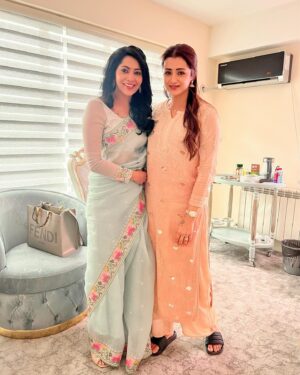 Ramya Subramanian Instagram - From set to screen—memories made, moments cherished….. grateful for this incredible journey!♥️🔥😇🎬

#Vidaamuyarchi