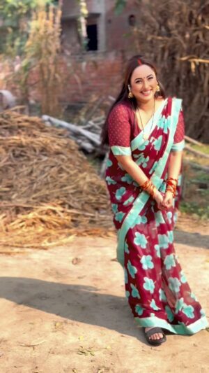 Rani Chatterjee Instagram - अपने ही गाने पे रील बनाने का मजा कुछ और ही है जब केहू दिल मे समा जाला #ranichatterjee #bhojpuri