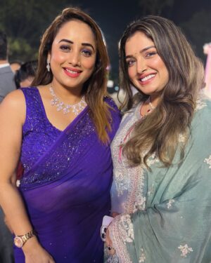 Rani Chatterjee Instagram - Happy birthday Ek hi parthna hamesha khush raho aur bhagwan Tumare dil ki jo manokamna hai is saal puri Kare #happybirthday #lotsoflove @aamrapali1101 😍🥰