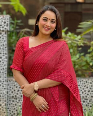 Rani Chatterjee Instagram - तस्वीर कहती है दिल का हाल #aboutlastday #sareelove #ranichatterjee