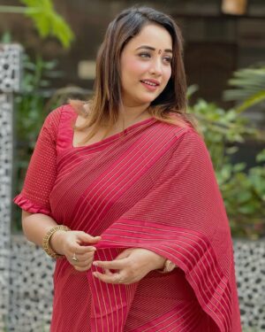 Rani Chatterjee Instagram - तस्वीर कहती है दिल का हाल #aboutlastday #sareelove #ranichatterjee
