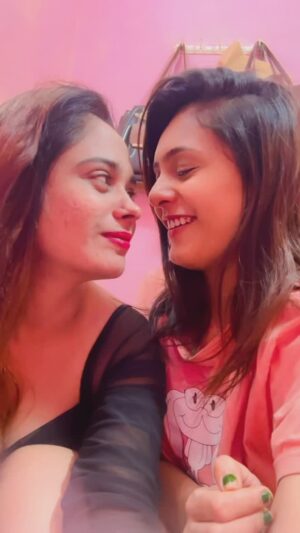Rani Pari Instagram - Best firand 😂

#reels #instagram #mystyle #friends #viral #photo #fav #smooth #good #dostu #dosti #riturai #ranipari #actress #artist #webstagram #cute