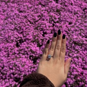 Ranty Maria Instagram - my dream ring… and i’m blessed. 🖤🤍
