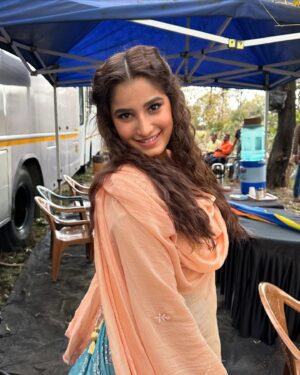 Rasha Thadani Instagram - What a wild ride it’s been. The best years of my life. I couldn’t be more thankful for all the love I’ve been receiving for Janaki. Thankyou for those who watched and loved Azaad. Shooting for this film had been so special and completely irreplaceable. Thankyou for all the feedback as well, taking it into account, working on my craft and will work harder for the next endeavour. Lots of love, Rasha❤️