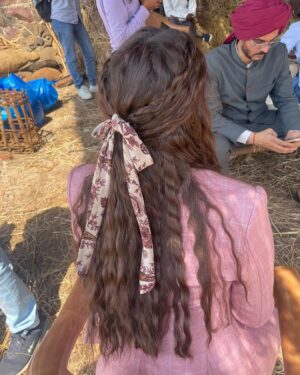 Rasha Thadani Instagram - What a wild ride it’s been. The best years of my life. I couldn’t be more thankful for all the love I’ve been receiving for Janaki. Thankyou for those who watched and loved Azaad. Shooting for this film had been so special and completely irreplaceable. Thankyou for all the feedback as well, taking it into account, working on my craft and will work harder for the next endeavour. Lots of love, Rasha❤️