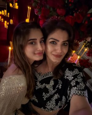 Rasha Thadani Instagram - Shaadi season💛
