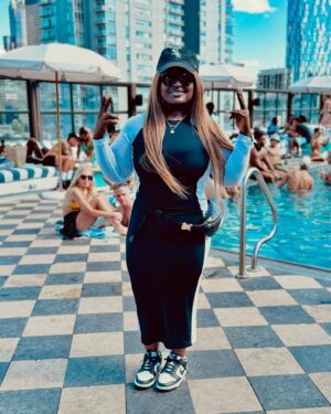 Rashida Olayiwola Instagram - God, #ThankYou for #BETTER .

1st Quarter you taught me increased #HEALTH is #WEALTH. 2 emergency surgeries IN LESS THAN A YEAR and a complete gluten free, red meat free, alcohol free, clean eating & 🚴🏾‍♀️🏊🏾‍♀️ exercise has changed me inside out & I thank you 🙏🏾🥹 cause as you said: “I am building you to outlast your prayers and promises, to sustain your future & future #family”🙌🏾✨

2nd Quarter you taught me betrayal & #awareness 😪 and as much as it hurt; my fear and shame did not interfere nor interrupt my #faith & relationship in YOU. Instead, you removed and restored & I am so GLAD😌

3rd Quarter you taught me “abundant change in life requires change in boundaries and stronger #discipline in order to eliminate chaos and distractions” 👁️ REAL. 

Can’t wait to see and feel how you will embrace and enhance me 4th Quarter. All I know is I am ready and I trust you God. Asè to the ancestors, my dr’s, family, team and those who know and get it. I’m grateful 💜

BETTER. And you ain’t no where near done w/me☺️