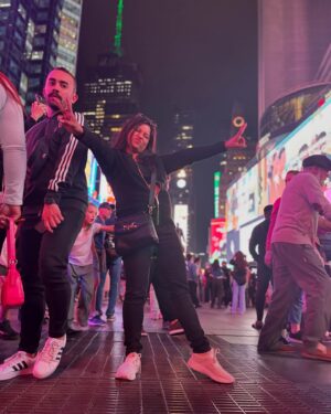 Rasika Vengurlekar Instagram - Yehhhh.. Newyork It is ✨💃❤️

#newyorkcity #timessquare #mhjliveinusa #MHjtour #mhjrocks #nyc