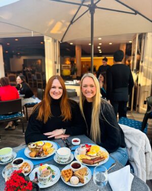 Ree Drummond Instagram - We came, we saw, we ate. 💪😊❤️ Paige is my favorite dining partner!!