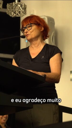 Renata Falzoni Instagram - Nosso gabinete está oficialmente inaugurado! Foi uma noite linda e emocionante, com o Salão Nobre repleto de amigas e amigos de todas as regiões da cidade, representantes da sociedade civil, colegas da Câmara e do meu partido, reforçando que, juntos, podemos transformar São Paulo!

Apresentamos nossa equipe, os planos para o primeiro ano de mandato e as ações que já estão em andamento neste primeiro mês. Estou muito feliz e confiante de que, com o apoio e a participação de todos, faremos a diferença.

As portas do gabinete estão sempre abertas. Conto com vocês e vocês podem contar comigo! @tabataamaralsp @marciofrancasp @prof.luciafranca @rt_ricardoteixeira @marinabragante @profeliseugabriel